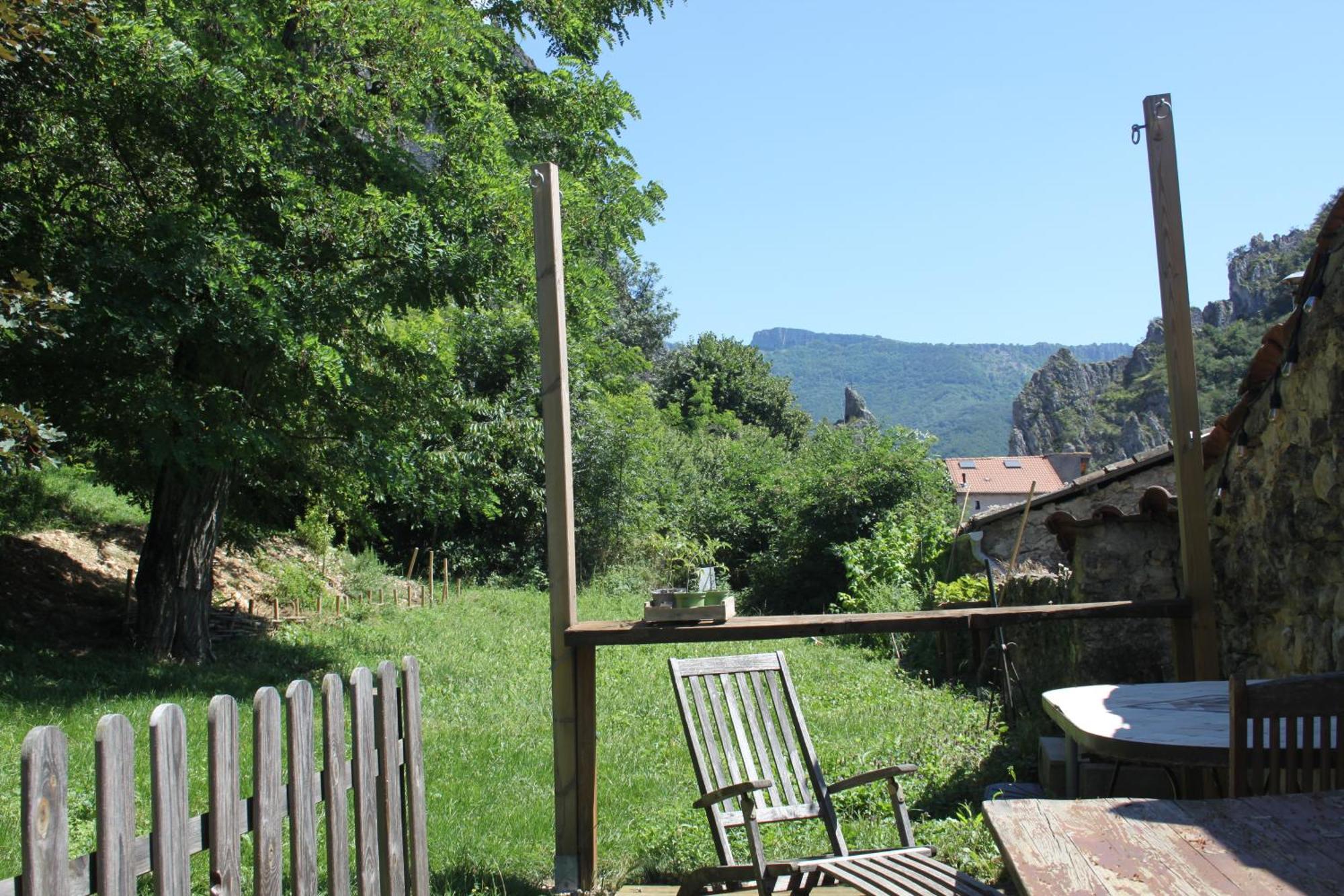 Comfortable Village Apartment In Barbieres With Access To Large Garden With Beautiful Views Екстер'єр фото